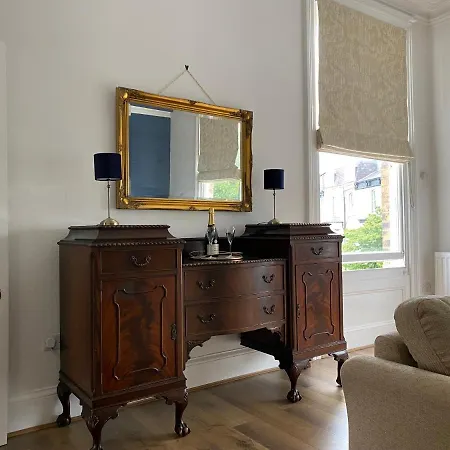 Apartment No. 1 Grosvenor Crescent, First Floor Scarborough